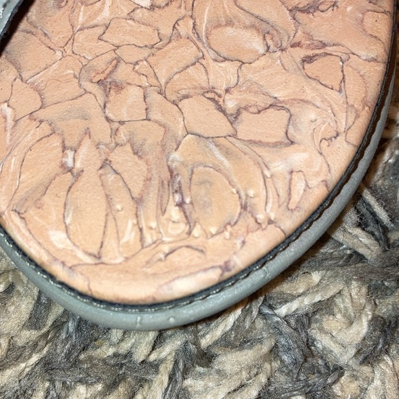 Clarks Cloudsteppers Cushion Soft Slides Sandals Strappy Shoes X Cross Strap 8M - Picture 9 of 11